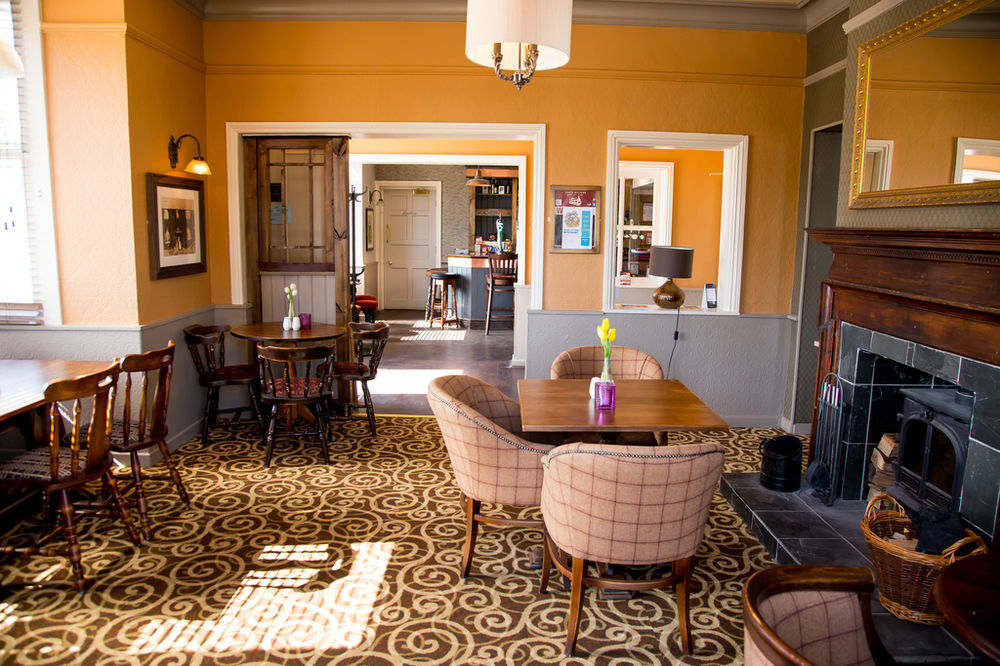 South Western Hotel Солсбъри Екстериор снимка